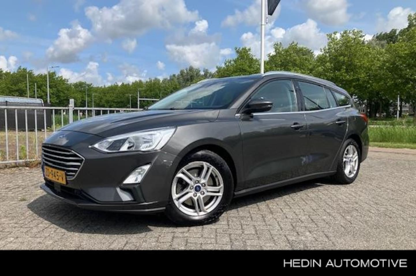 Ford Focus Wagon - 1.0 EcoBoost Trend Edition Business 1.0 EcoBoost Trend Edition Business - AutoWereld.nl
