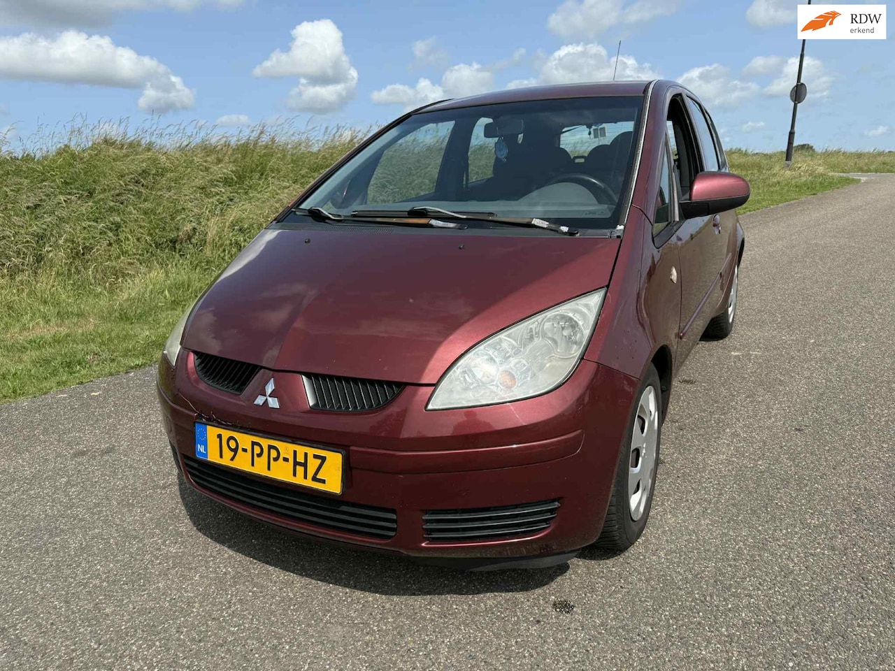 Mitsubishi Colt - 1.3 Inform Cool Pack 4 deurs incl nieuwe apk en garantie - AutoWereld.nl