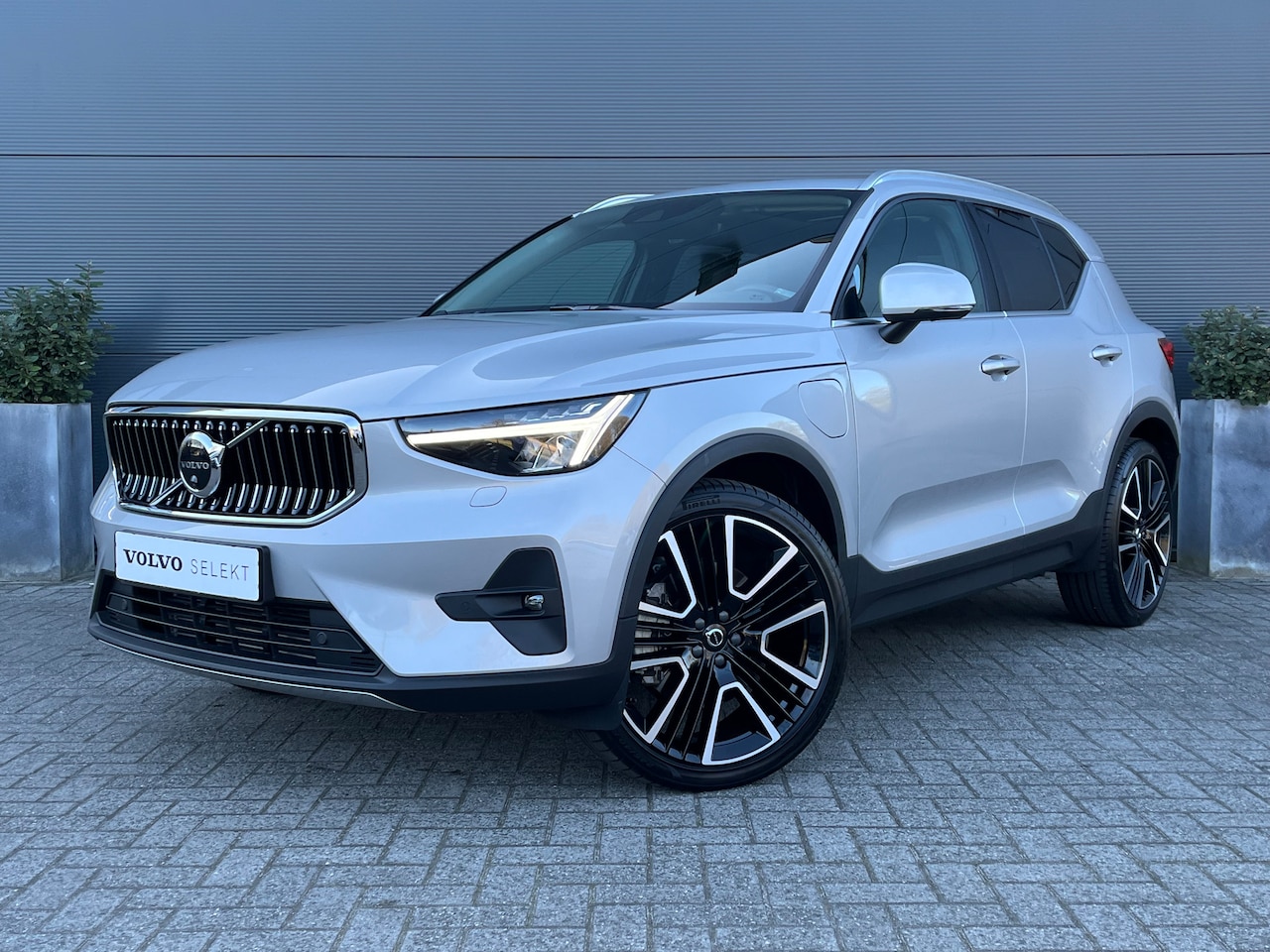 Volvo XC40 - 1.5 T5 Ultimate Bright | Panoramadak | 21" | Harman/Kardon | Leder | - AutoWereld.nl