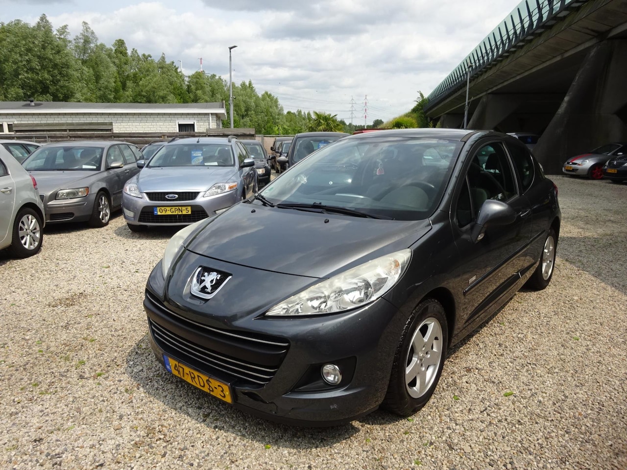 Peugeot 207 - 1.4 VTi Millesim 200 1.4 VTi Millesim 200, Airco, Cruise control, Trekhaak - AutoWereld.nl