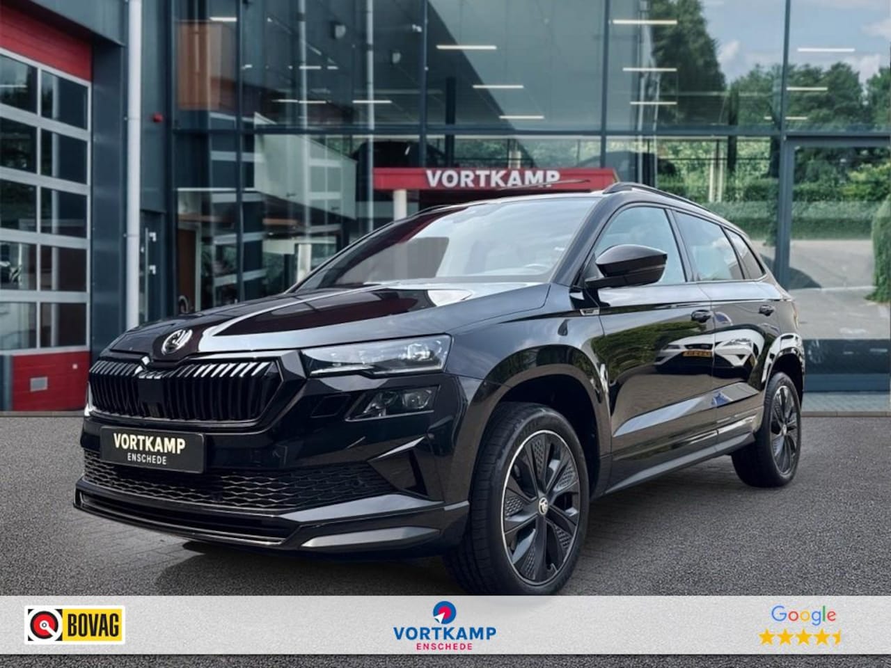 Skoda Karoq - 1.5 TSI DSG SPORTLINE PANO-DAK/TREKHAAK/CAMERA/NAVI/STOELVERW - AutoWereld.nl