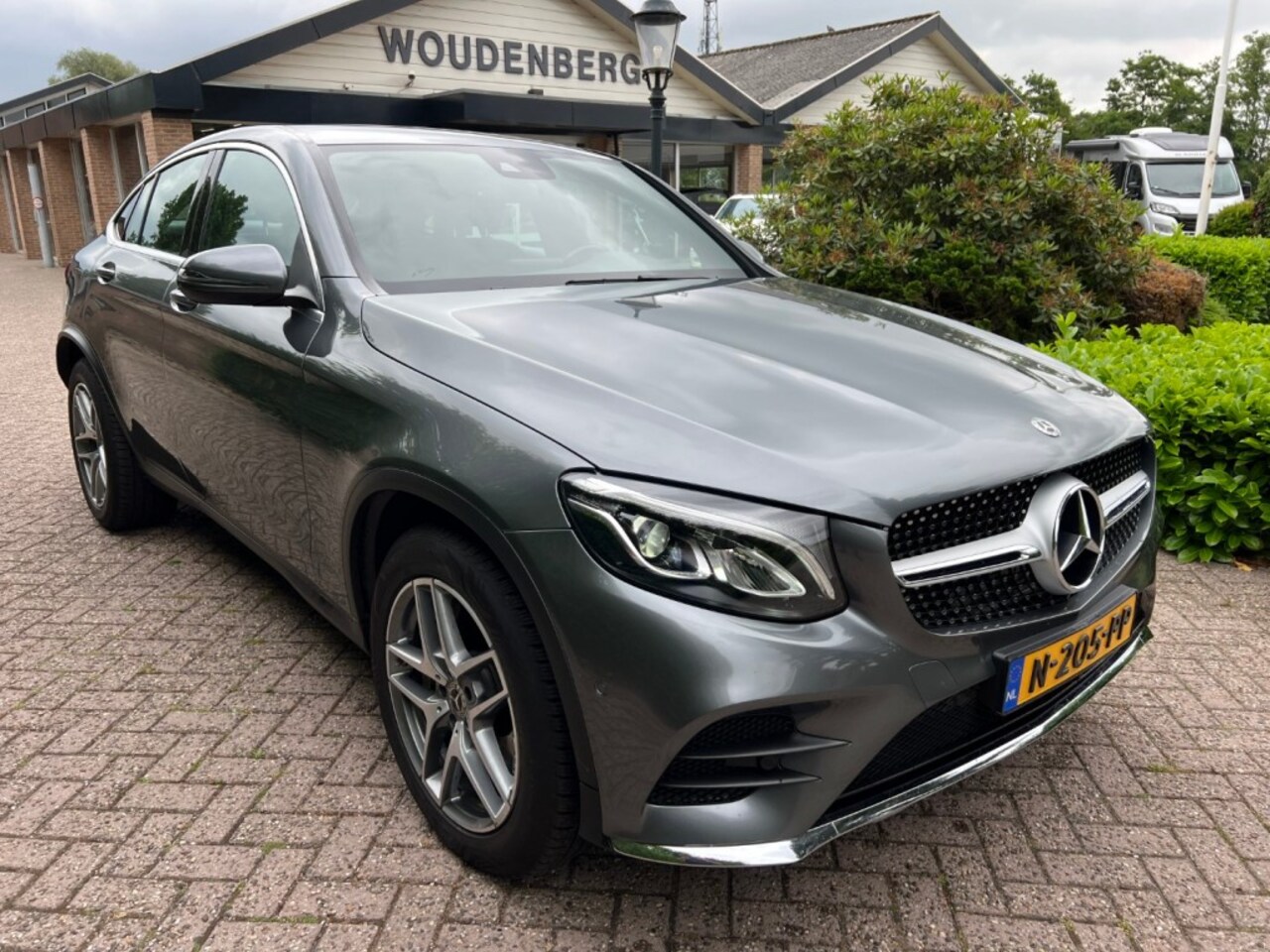 Mercedes-Benz GLC-klasse Coupé - GLC 250 4-Matic AMG int ext - AutoWereld.nl