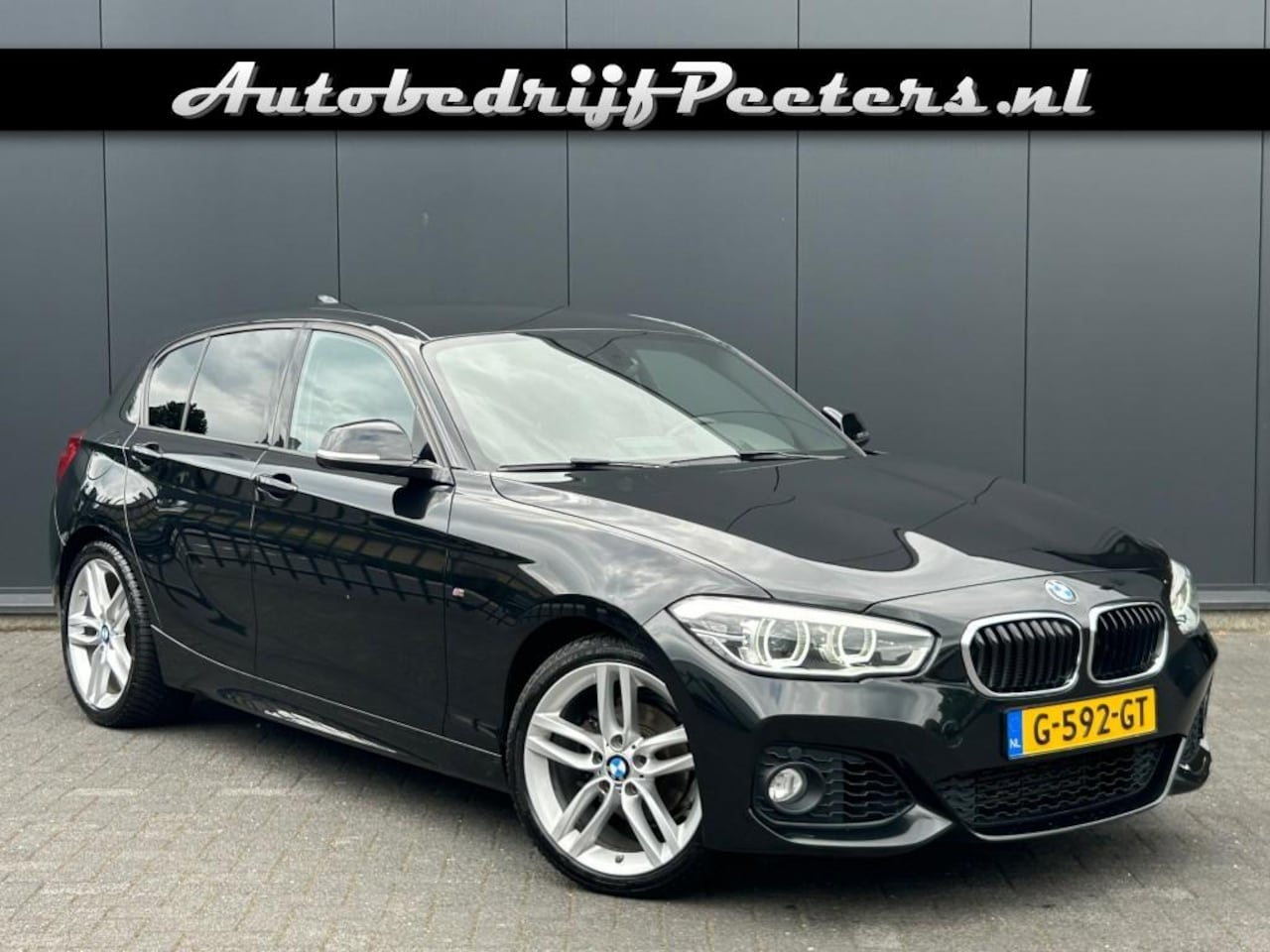 BMW 1-serie - 118i M Sport Shadow Aut. LED Navi Cruise PDC - AutoWereld.nl