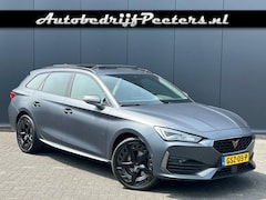 CUPRA Leon Sportstourer - 1.4 e-Hybrid 245pk P-dak ACC LED Carplay V-Cockpit Sfeerlicht