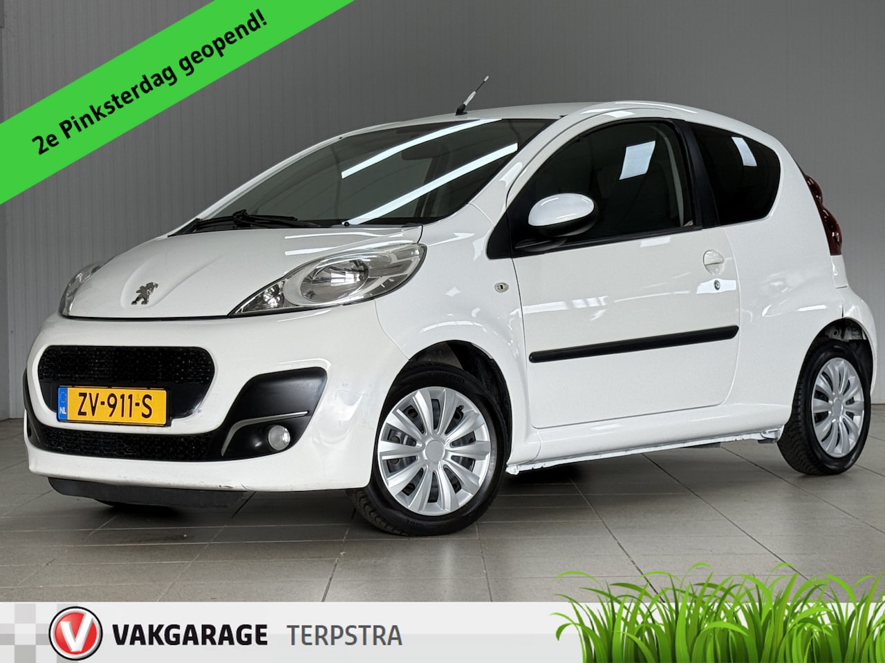 Peugeot 107 - 1.0 Access/ Facelift/ Airco/ C.V. Afstand/ Elek. ramen/ Isofix/ Radio-CD AUX/ Toerenteller - AutoWereld.nl