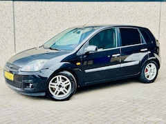 Ford Fiesta - 1.3-8V Style*Airco*Carplay