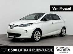 Renault Zoe - R110 Limited 41 kWh 109PK | Huuraccu | Navigatie | Trekhaak | Parkeersensoren achter | Pri
