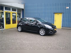 Peugeot 208 - 1.2 PureTech Blue Lease, Airco, Navi, Nieuwe Riem