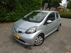 Toyota Aygo - 1.0-12V + MET AIRCO JAAR APK