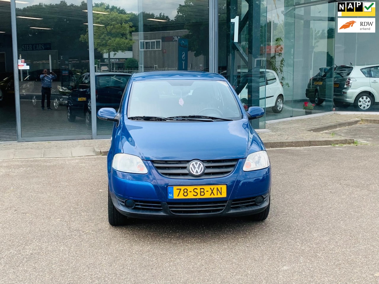 Volkswagen Fox - 1.2 Trendline bj 2005 met APK NAP - AutoWereld.nl