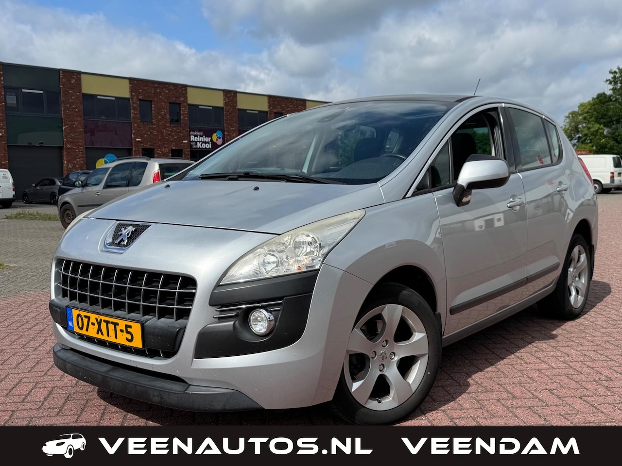 Peugeot 3008 - 1.6 THP Blue Lease Executive EXPORT - AutoWereld.nl
