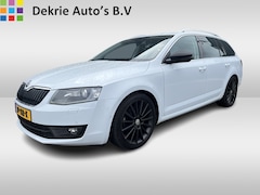 Skoda Octavia Combi - 2.0 TDI 150PK Greentech Style Businessline / Navi / Cruise-ctr. / Park-assist / 18" Lmv /