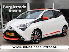 Toyota Aygo - 1.0 VVT-i 72pk 5D x-play. Cabriodak.apple carplay