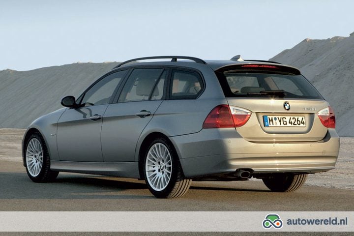Dwang De daadwerkelijke Ontwarren Technische gegevens: BMW 3-serie Touring - 320i High Executive - 5-deurs /  Combi