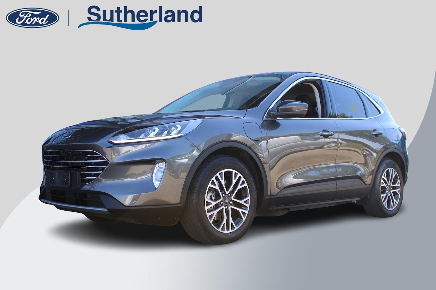 Ford Kuga - 2.5 PHEV Titanium | Adaptive cruise control | Navigatie | Camera | Elektrisch achterklep - AutoWereld.nl