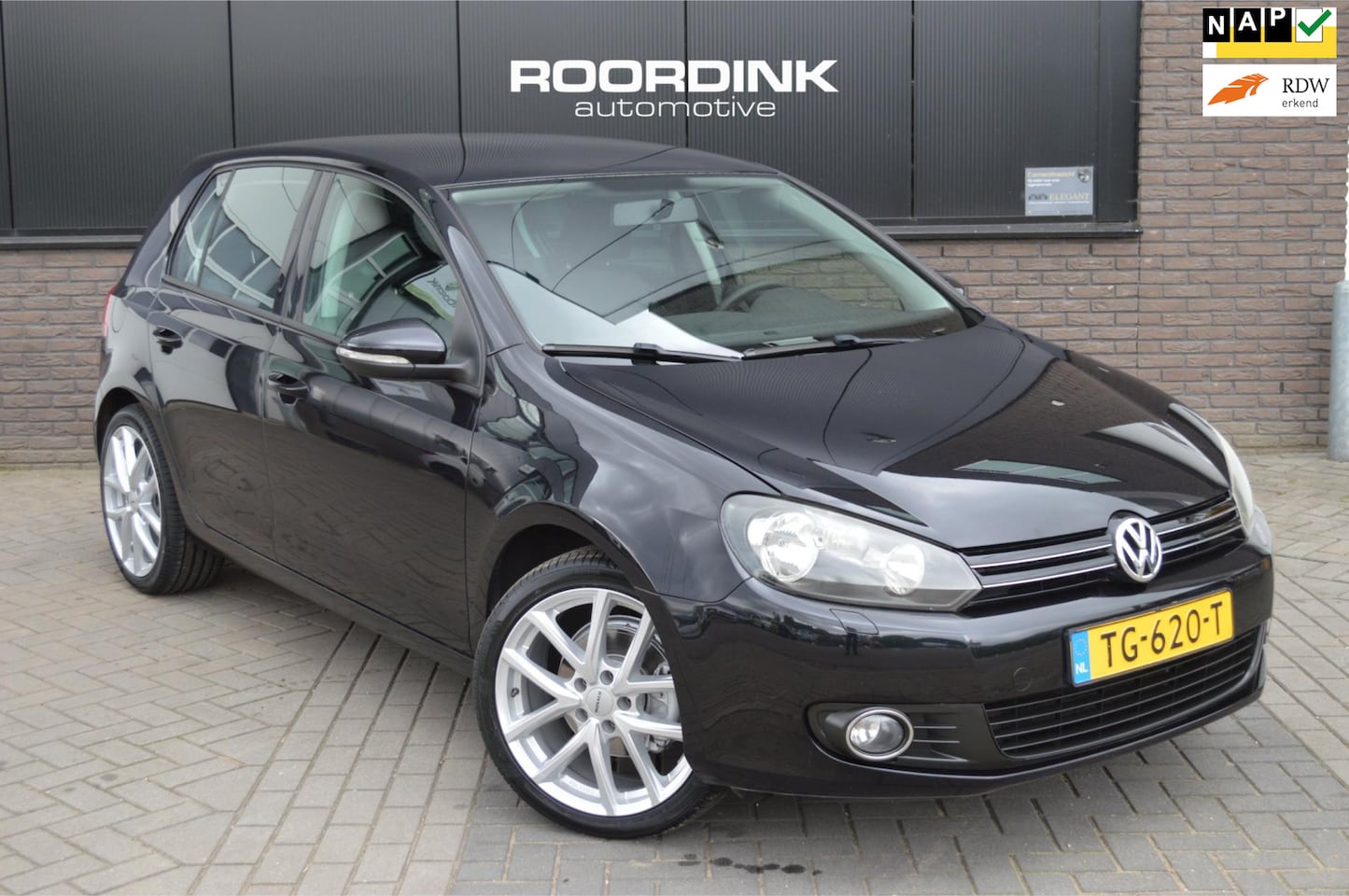 Volkswagen Golf - Clima|Cruise|Navi|Stoelverwarming|150PK! - AutoWereld.nl