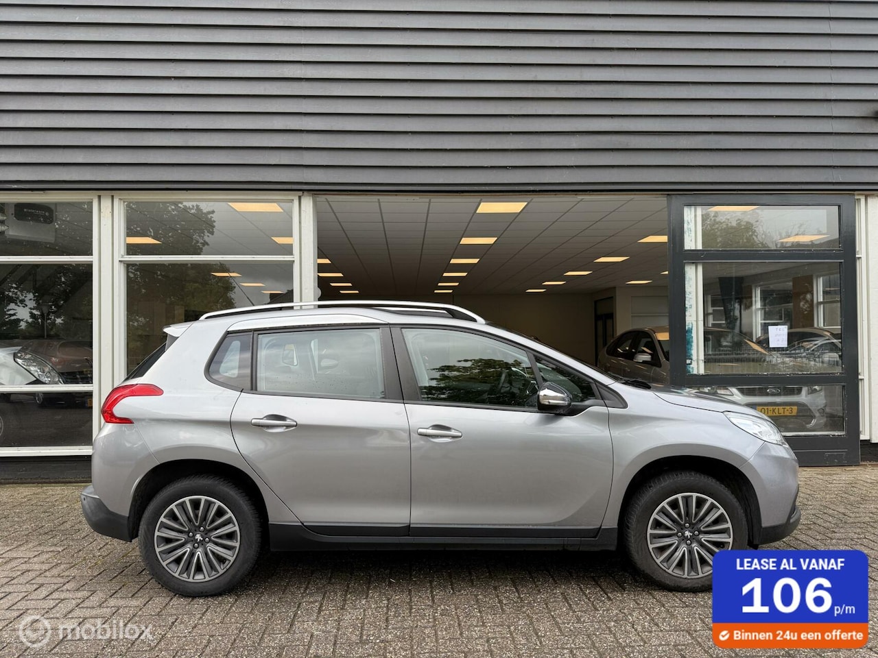 Peugeot 2008 - 1.2 PureTech Blue Lion 1.2 PureTech Blue Lion - AutoWereld.nl