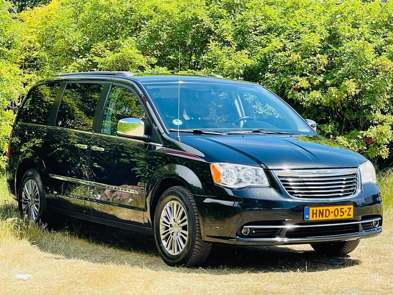 Chrysler Grand Voyager - 3.6 V6 Stow&Go/Limited/3XTV/DVD - AutoWereld.nl