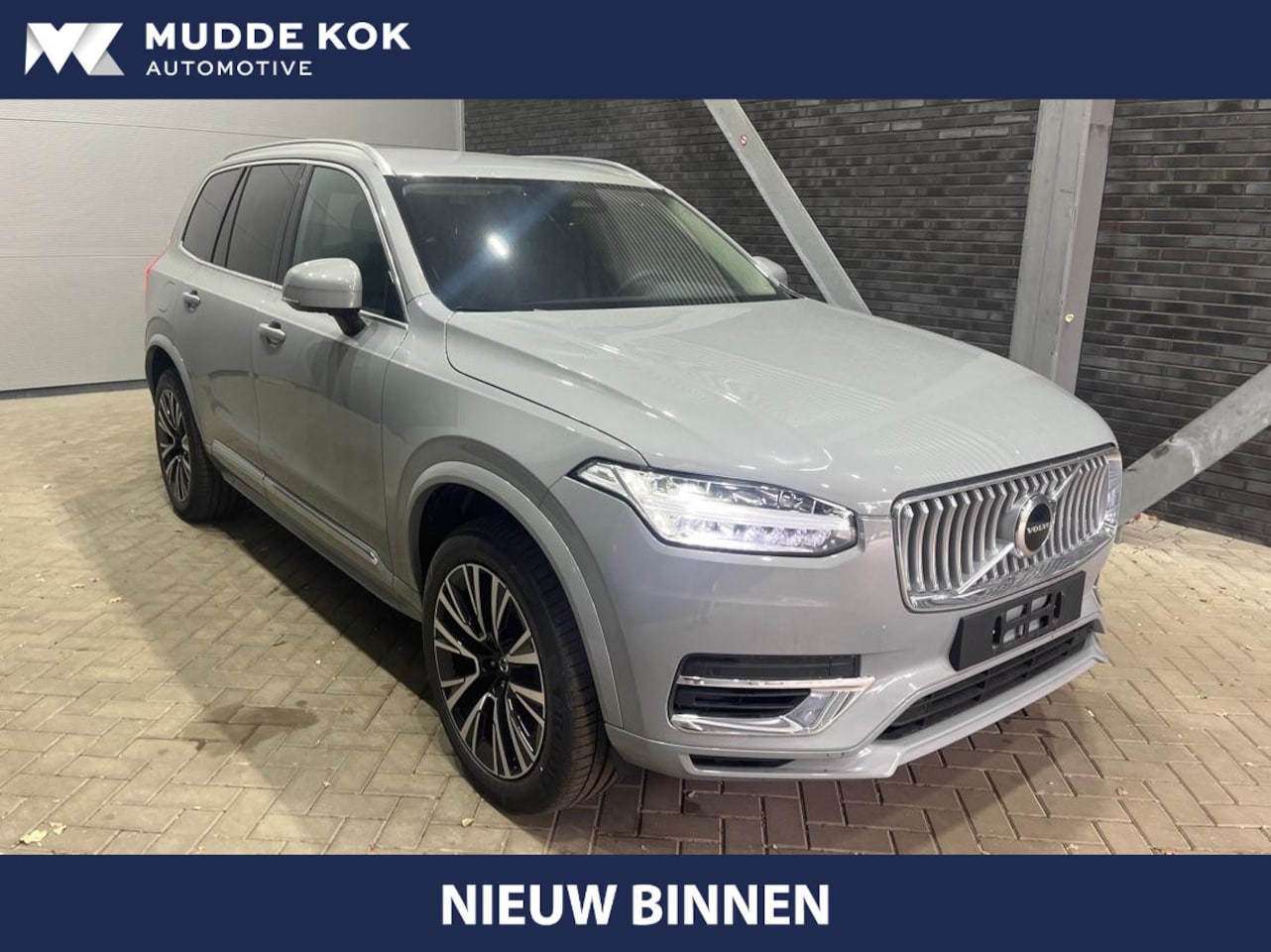 Volvo XC90 - T8 Recharge Core Bright | 7P | ACC | BLIS | Stoel+Stuurverwarming | Keyless | Getint Glas - AutoWereld.nl