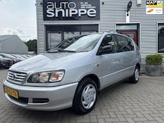 Toyota Picnic - 2.0-16V GXi -AUTOMAAT-6 PERSOONS-AIRCO-198.634 KM'S