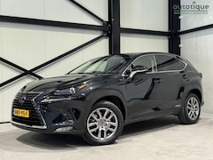 Lexus NX - 300h AWD Luxury Line Aut. | panorama | navi | leder | fabrieksgarantie |