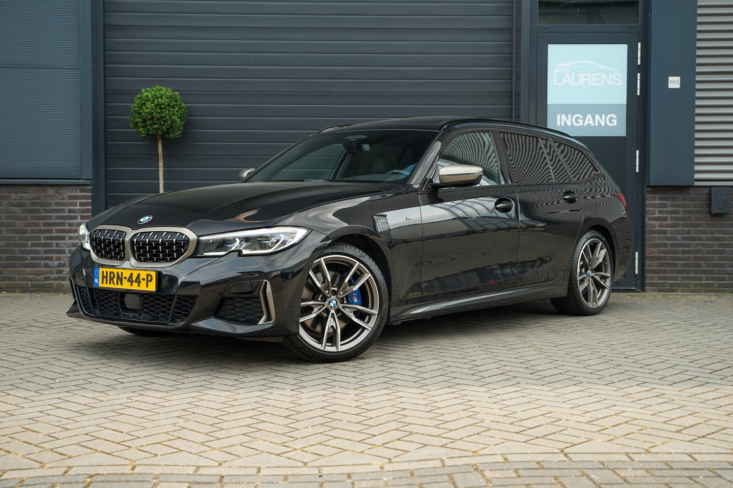 BMW 3-serie Touring - M340i xDrive | M kuipstoelen | Pano | HUD | Business Edition Plus - AutoWereld.nl