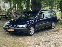 Volvo V70 - 2.5 T incl. Pioneer carplay