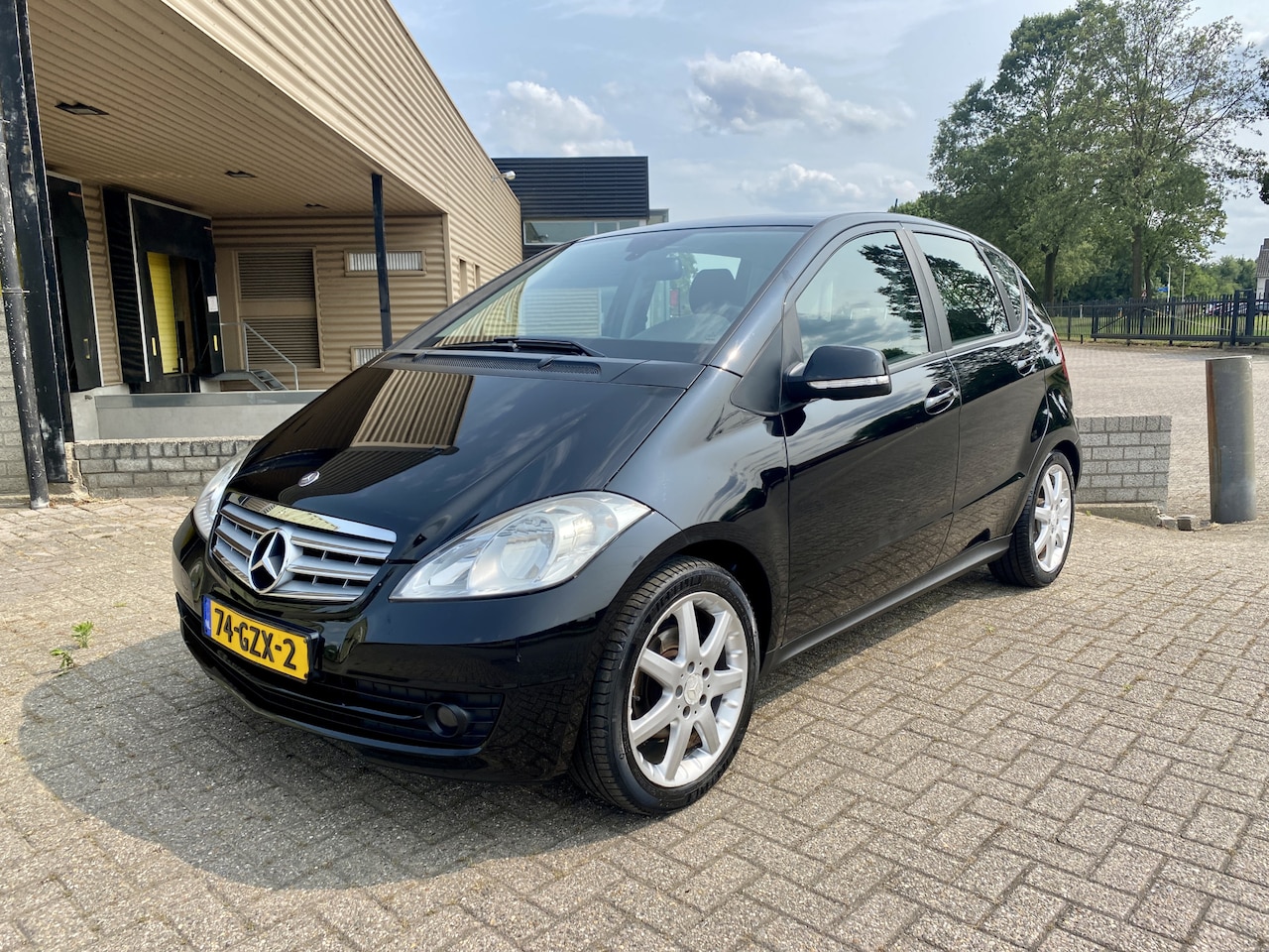 Mercedes-Benz A-klasse - 170 Classic [ airco,audio,17``lmv ] - AutoWereld.nl