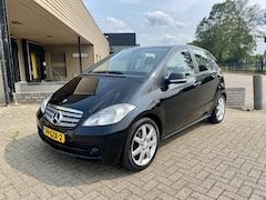 Mercedes-Benz A-klasse - 170 Classic [ airco, audio, 17``lmv ]