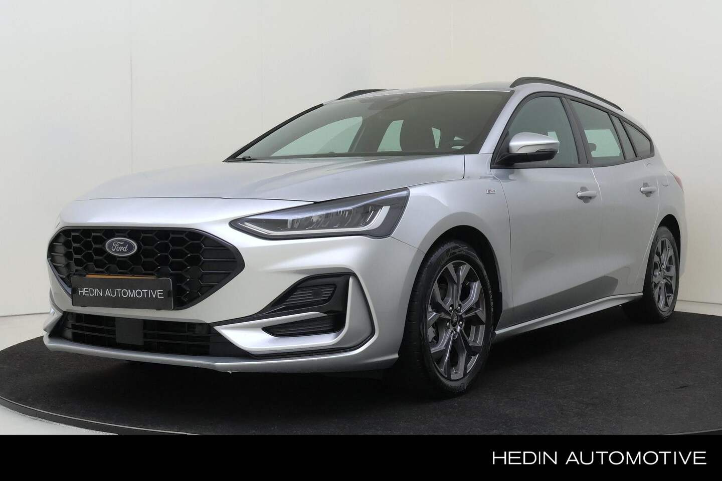 Ford Focus Wagon - 1.0 EcoBoost Hybrid ST Line | Automaat - AutoWereld.nl
