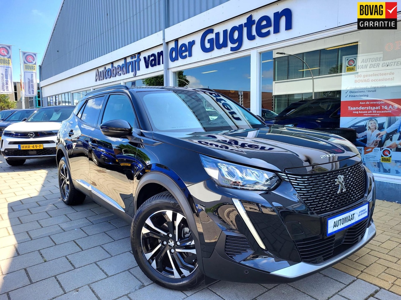 Peugeot 2008 - 1.2 PureTech Blue Lease Allure / Automaat / Carplay&Android / - AutoWereld.nl