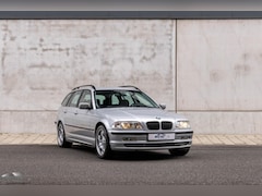 BMW 3-serie Touring - 330i