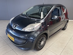 Peugeot 107 - 1.0-12V XS Zuinig, betrouwbaar, elektrische ramen, stuurbekrachtiging 365 dagen garantie