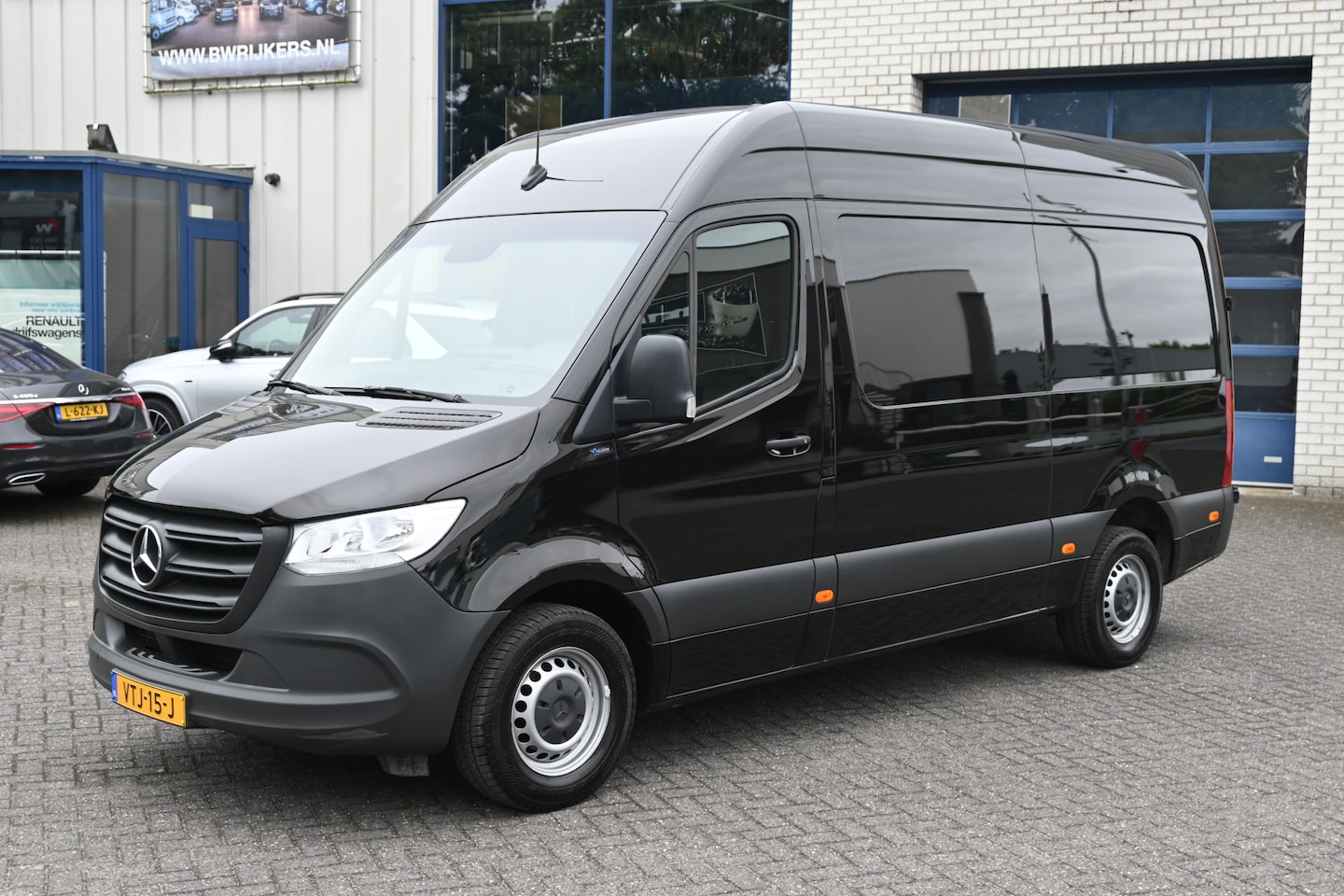 Mercedes-Benz Sprinter - 317 CDI L2H2 3500 KG trekhaak, Camera, Cruise control - AutoWereld.nl