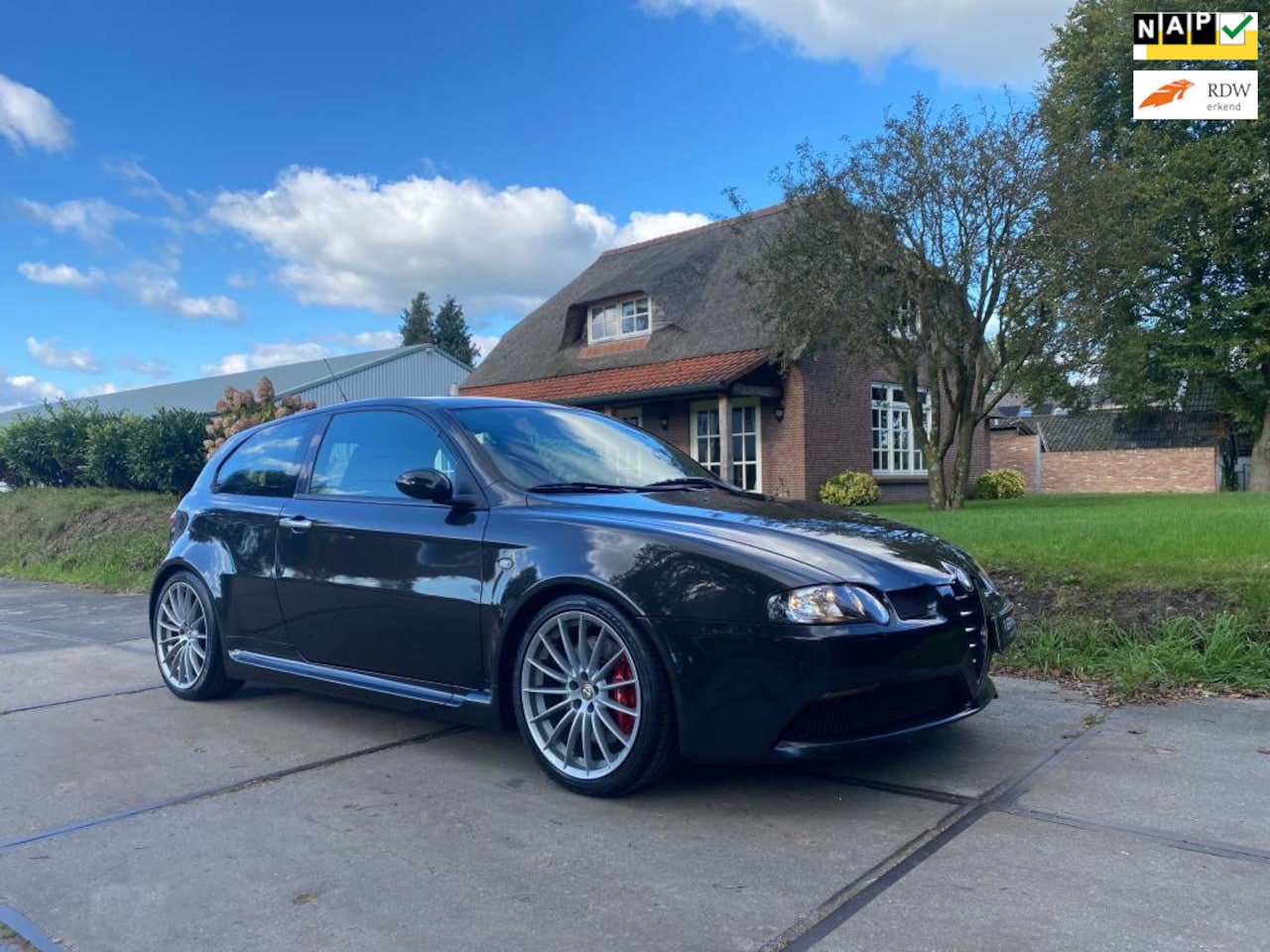 Alfa Romeo 147 - 3.2 V6 GTA|NWE DISTR|NWE KOPPELING|AIRCO|LEDER|CRUISE|STOELVERW|NAP|NL-AUTO|2 KEYS - AutoWereld.nl