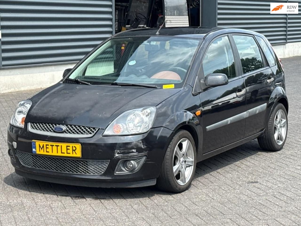 Ford Fiesta - 1.25 16V Hatchback Benzine 1.242cc 55kW (75pk) Airco - AutoWereld.nl