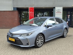Toyota Corolla - Sedan 1.8 HYBRID FIRST EDITION NL-AUTO 1E-EIG VOLLEDIG DEALERONDERHOUDEN APPLE/ANDROID CLI