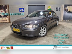 Volvo S60 - 2.4 AUTOMAAT 170PK | Rijklaarprijs | Half leer/stof | Cruise | LMV | NAP