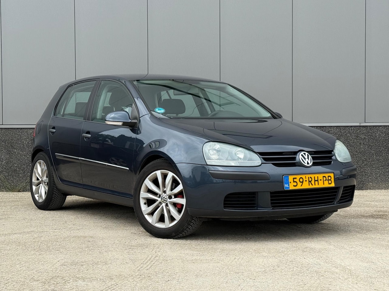 Volkswagen Golf - 1.4 FSI Businessline Airco, Nette Auto! - AutoWereld.nl
