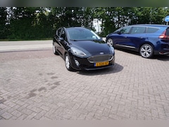 Ford Fiesta - 1.0 EcoBoost Hybrid Titanium CLIMA CARPLAY NAVI PDC CRUISE