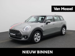MINI Clubman - 1.5 Cooper Essential AUTOMAAT | Cruise Controle | Achteruitrij Camera | Navigatie | Stoelv