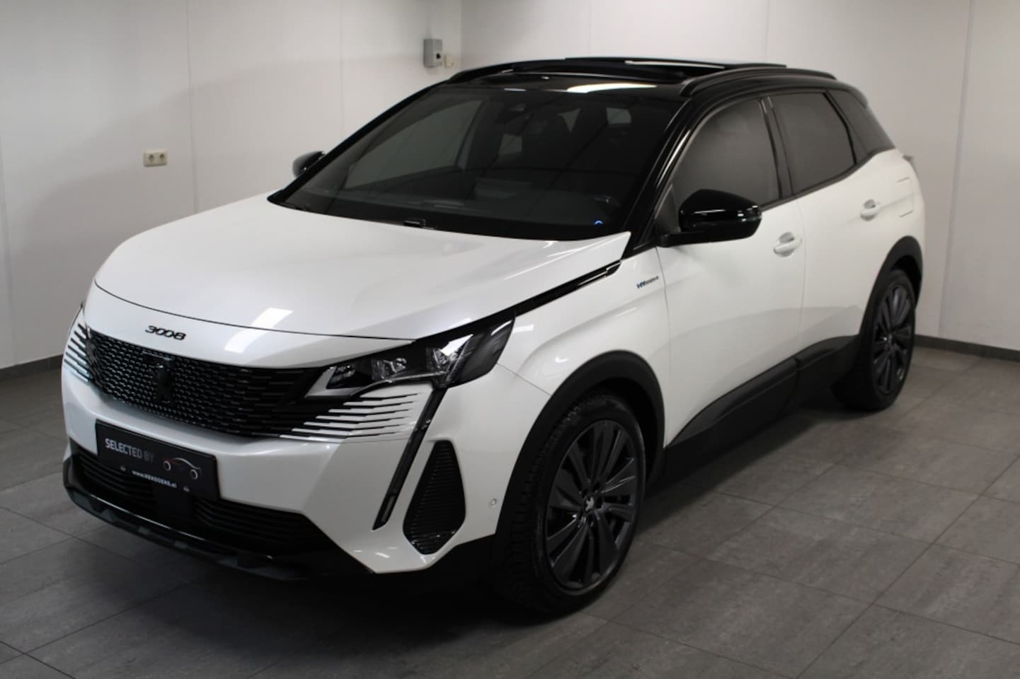 Peugeot 3008 - 1.6 HYbrid4 300 GT 1.6 HYbrid4 300 GT - AutoWereld.nl