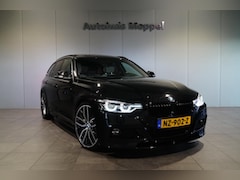 BMW 3-serie - 330i M-Sport | LED | HUD | Panoramadak | PDC | | Lederen sportinterieur | 95.000 KM NAP