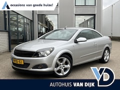 Opel Astra TwinTop - 1.8 Cosmo | NL Auto/3e Eig./Airco/Leder/Bluetooth/Stoelverwarming/PDC