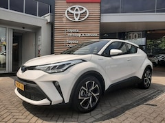 Toyota C-HR - 2.0 Hybrid Dynamic 184PK NAVI KEYLESS APPLE/ANDROID AD-CRUISE PARKSENSOREN 18"LMV NL-AUTO
