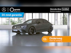 Mercedes-Benz A-klasse - 180 AMG Line | Multibeam | 19" lichtmetalen velgen | Night | Lederen bekleding | Sfeerverl