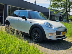 MINI Cooper - 1.5 Business
