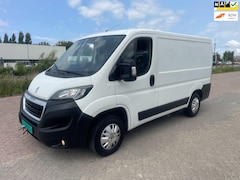 Peugeot Boxer - 330 2.0 BlueHDI L1H1 Premium PackCOOL AIRCOEUROELECKTRISH RAAM&SPIEGELPARKEERSENSOR ACHTER