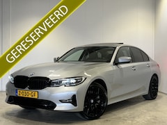 BMW 3-serie - 330e High Executive | Navigatie/Android/Apple Carplay | LM Velgen 17" | Voorstoelen Verwar
