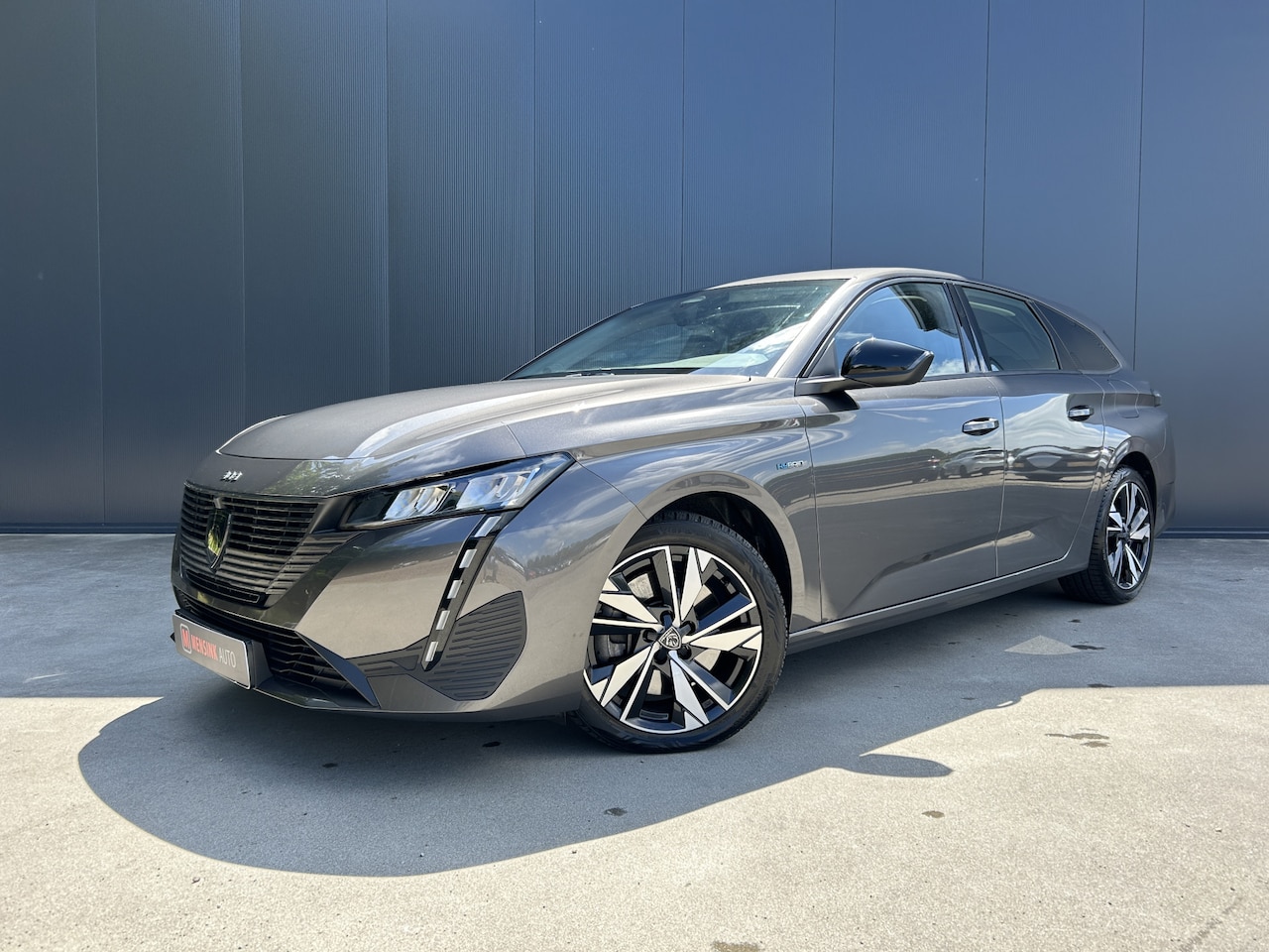 Peugeot 308 SW - 1.6 Plug-in Hybrid 180 Allure 1e EIGENAAR VIRTUAL COCKPIT LED NAVI CRUISE ECC PHEV - AutoWereld.nl
